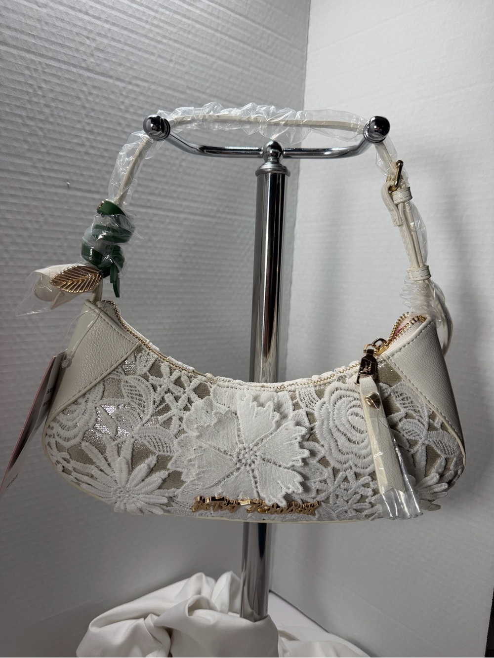 Betsey Johnson White Lacey Floral Crochet Shoulder Bag